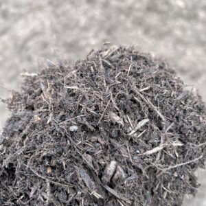 dark brown mulch